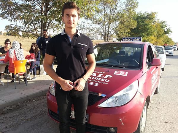 Gökalp Sürücü Kursu - 6. Fotoğraf Gökalp Sürücü Kursu - 6. Fotoğraf