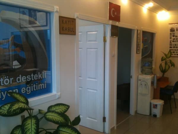 Bahçelievler Sürücü Kursu - 9. Fotoğraf