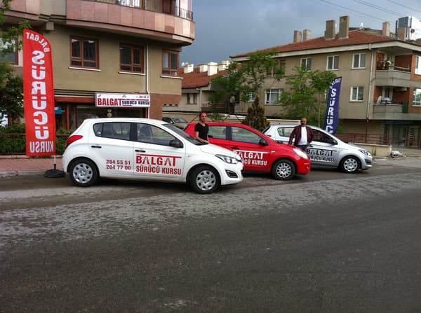 Balgat Sürücü Kursu - 8. Fotoğraf Balgat Sürücü Kursu - 8. Fotoğraf