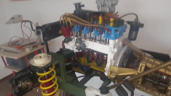 Karem Motorlu Taşıtlar Sürücü Kursu - 5. Fotoğraf Karem Motorlu Taşıtlar Sürücü Kursu - 5. Fotoğraf